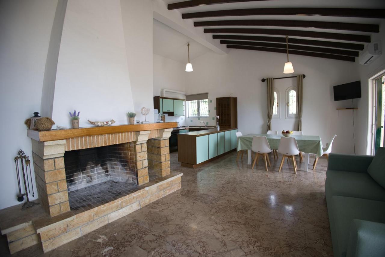 Silent Bay Apartments Katavolos Экстерьер фото