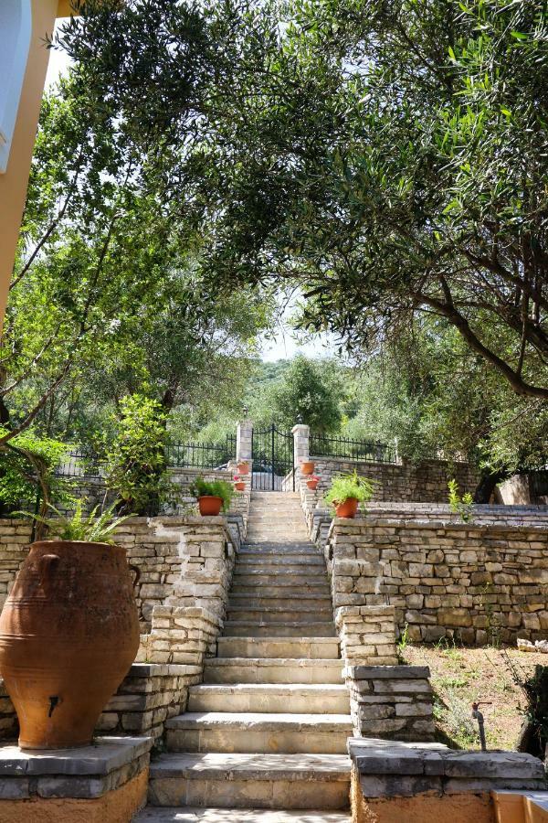 Silent Bay Apartments Katavolos Экстерьер фото